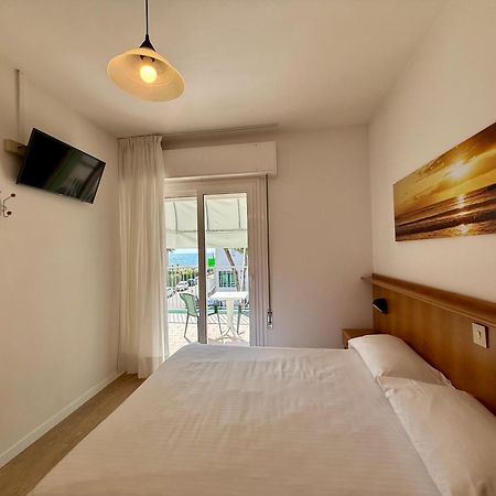Hotel Palme Park & Beach Included Lido di Jesolo Exterior foto